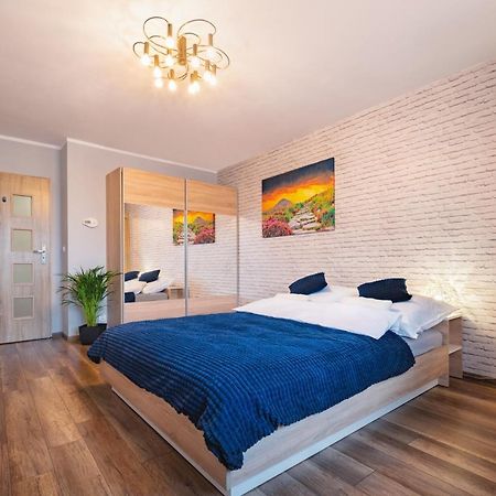 Апартаменти Apartament Gorna Na 5 Єленя-Ґура Екстер'єр фото