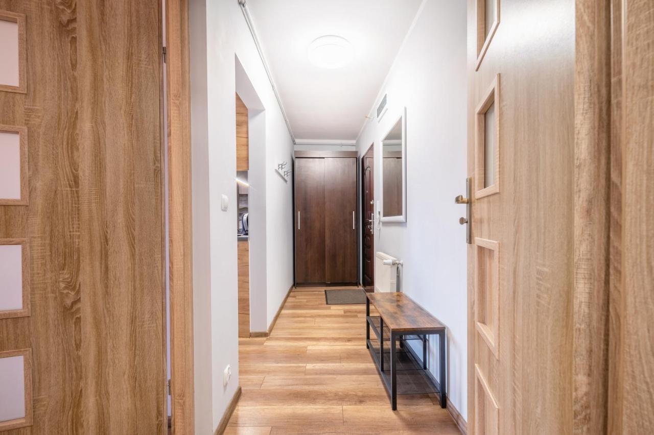 Апартаменти Apartament Gorna Na 5 Єленя-Ґура Екстер'єр фото